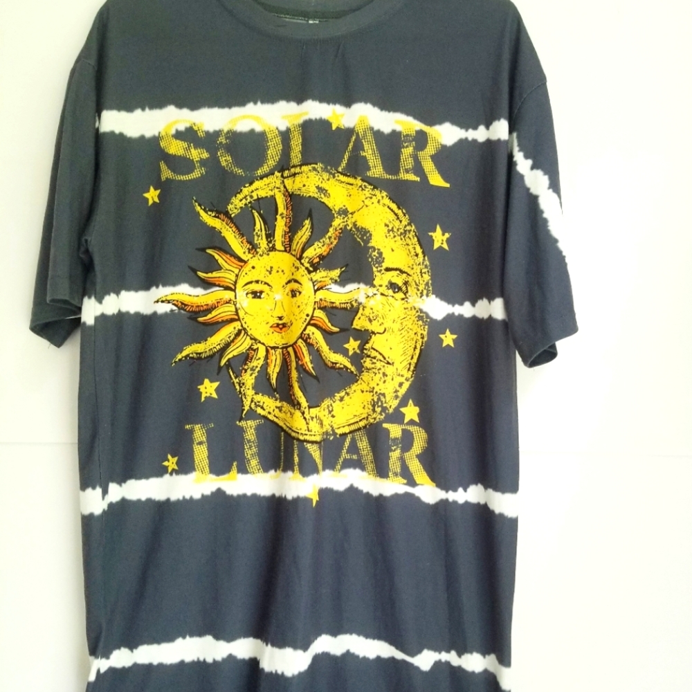 Solar lunar grey shirt size small